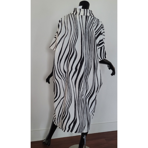 Printed Shirt Dress - Picture 3 of 3